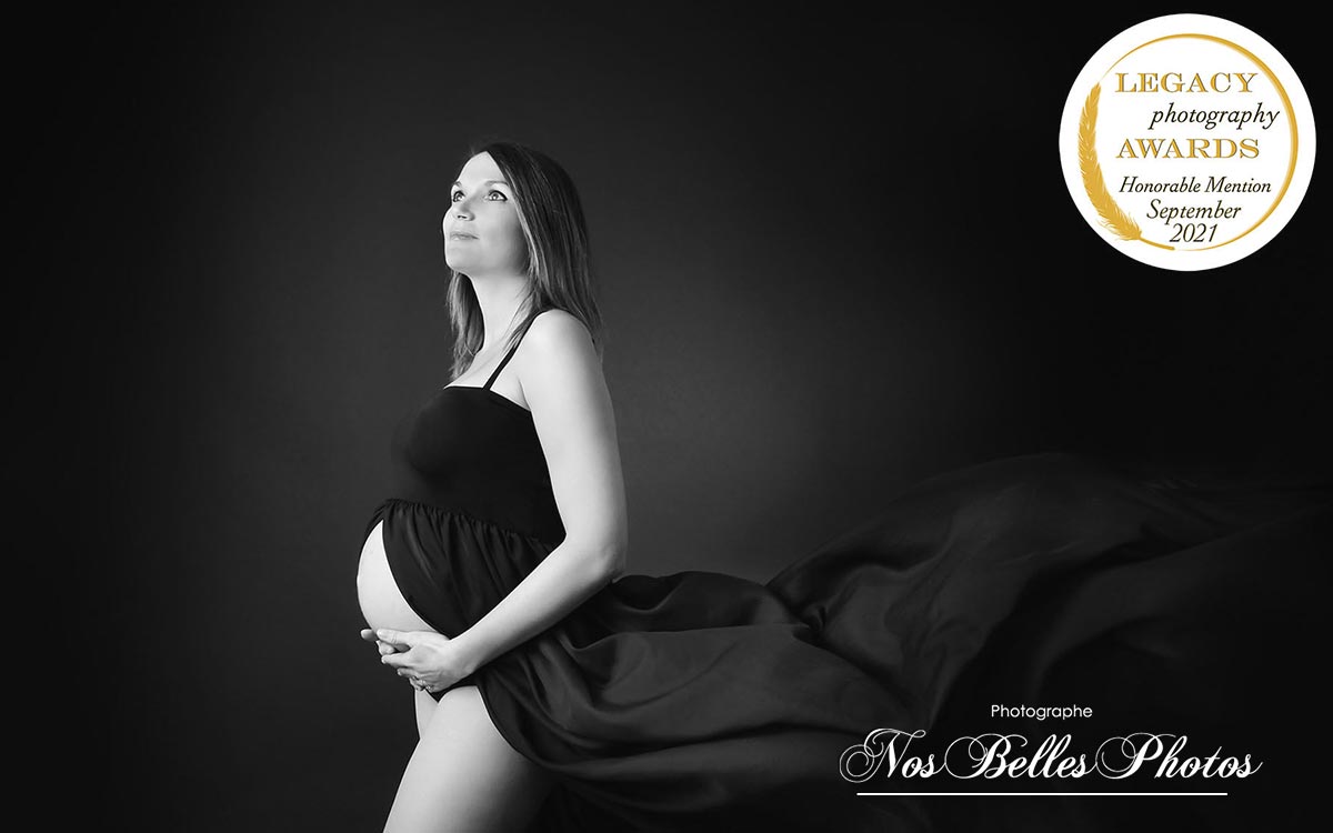 Shooting photo grossesse, femme enceinte Alpes-Maritimes 06