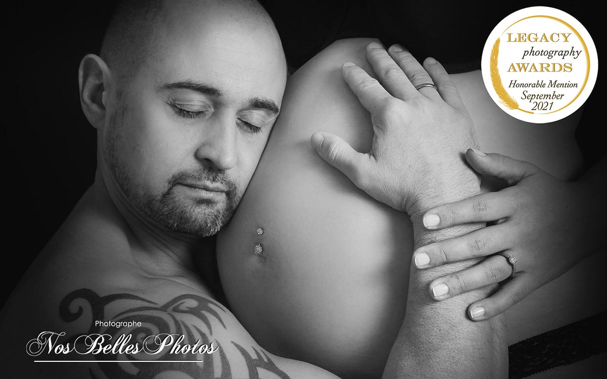 Photographe grossesse Antibes, séance photo de femme enceinte à Antibes