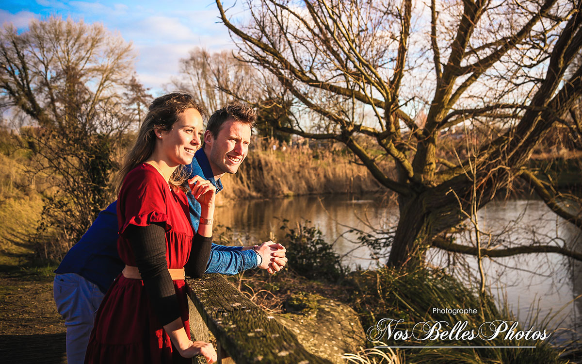 Photographe de couple à Antibes, shooting couple Antibes, séance photo engagement Antibes et en Alpes-Maritimes 06